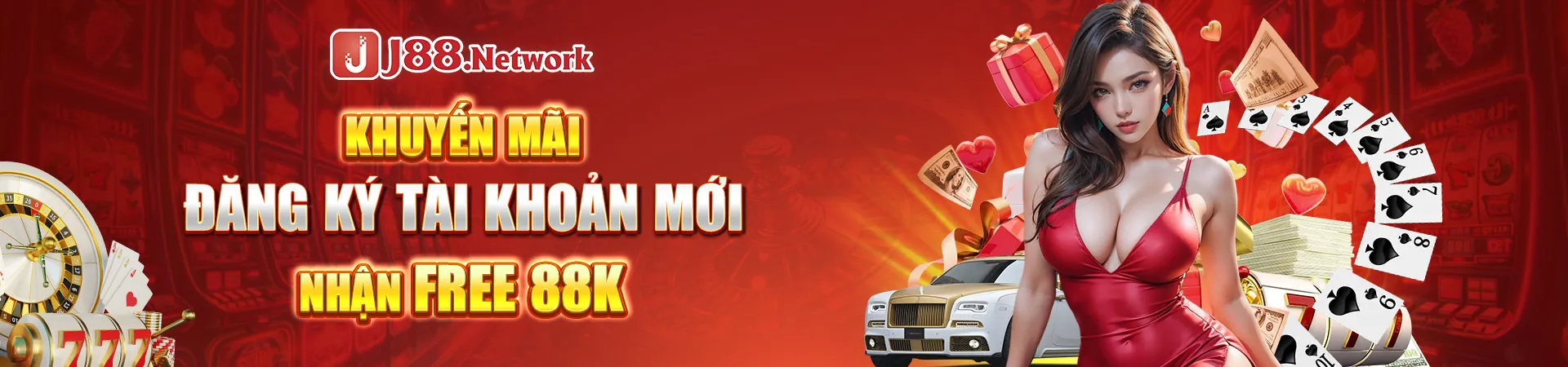 Sân vận động với khán giả cổ vũ và logo casino mcw 67